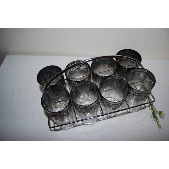 Vintage Glasses Eight Silver Etched with Carrier - Picture 4 of 5